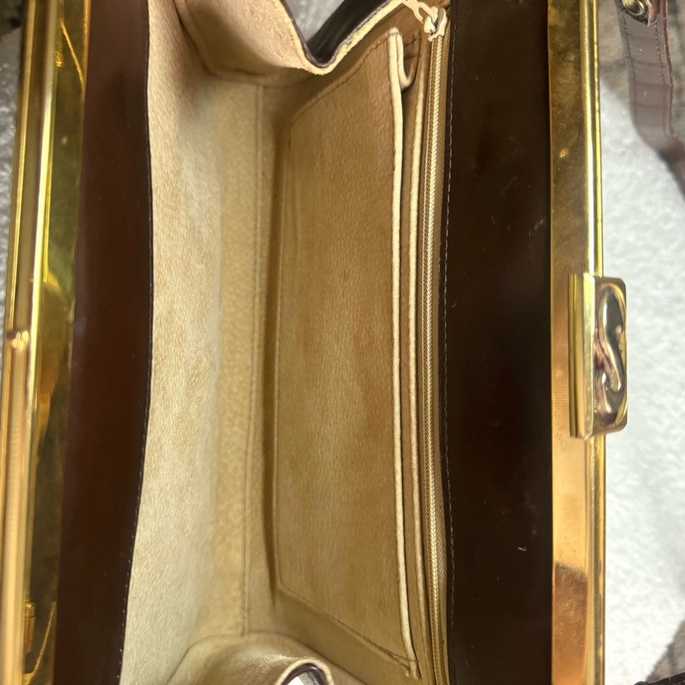 VINTAGE CROCODILE CROSSBODY BAG - Picture 9 of 10